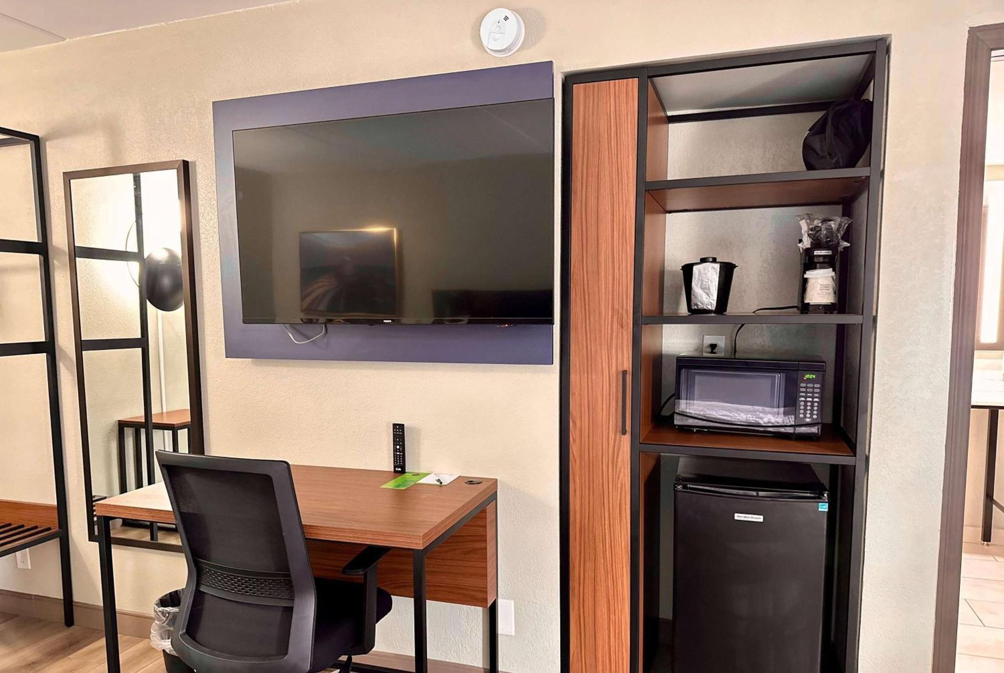 La Quinta Inn By Wyndham Huntsville Research Park Exteriör bild