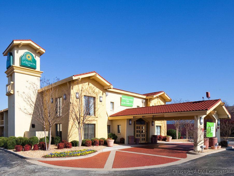 La Quinta Inn By Wyndham Huntsville Research Park Exteriör bild